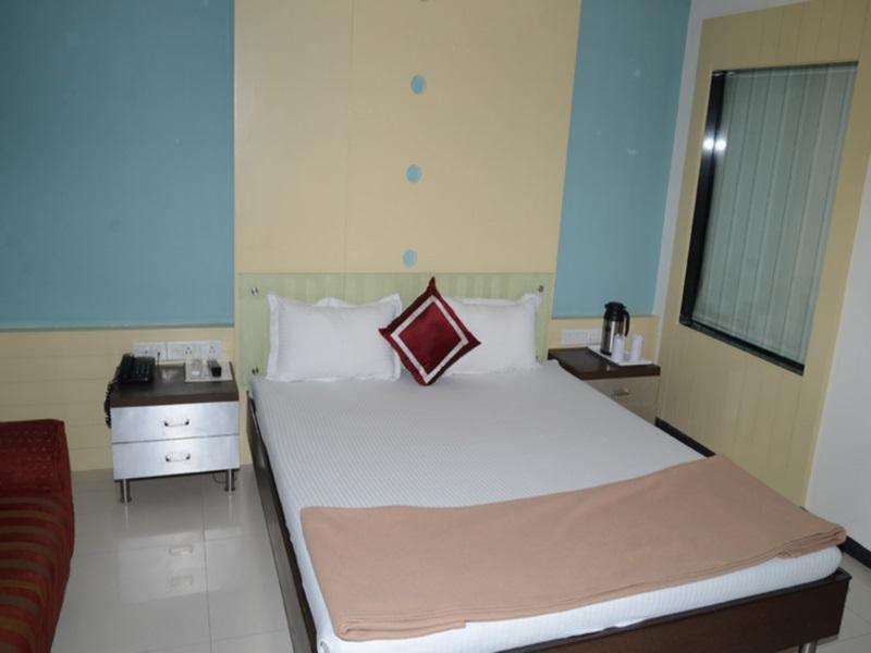 Marshall The Grand Hotel Ahmedabad Luaran gambar